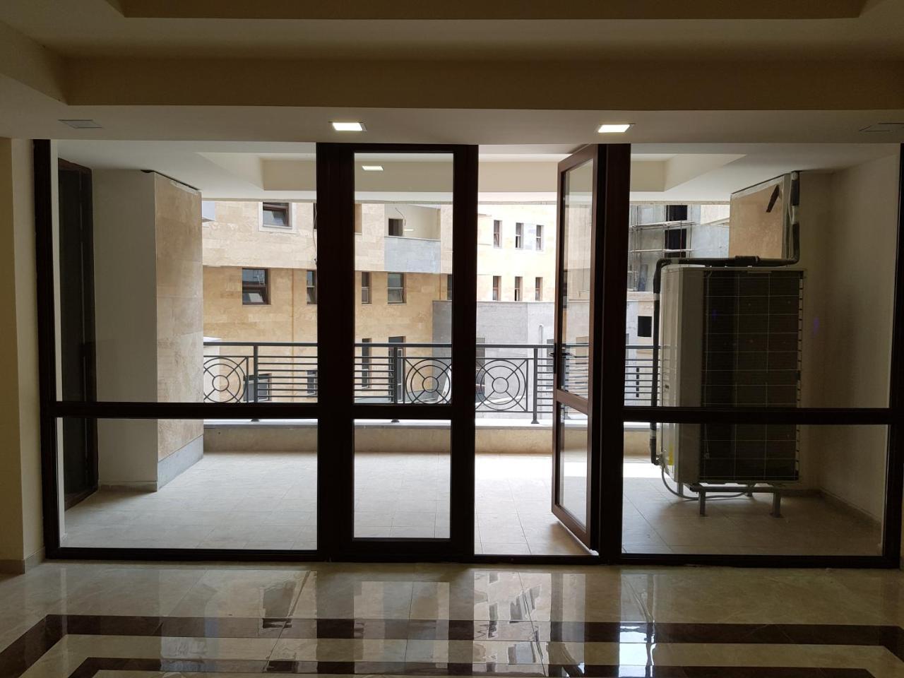 M&N Apartments Yerevan Luaran gambar