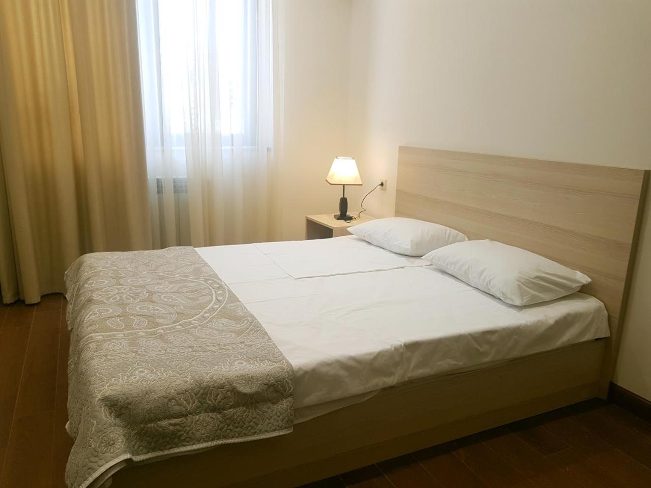 M&N Apartments Yerevan Luaran gambar